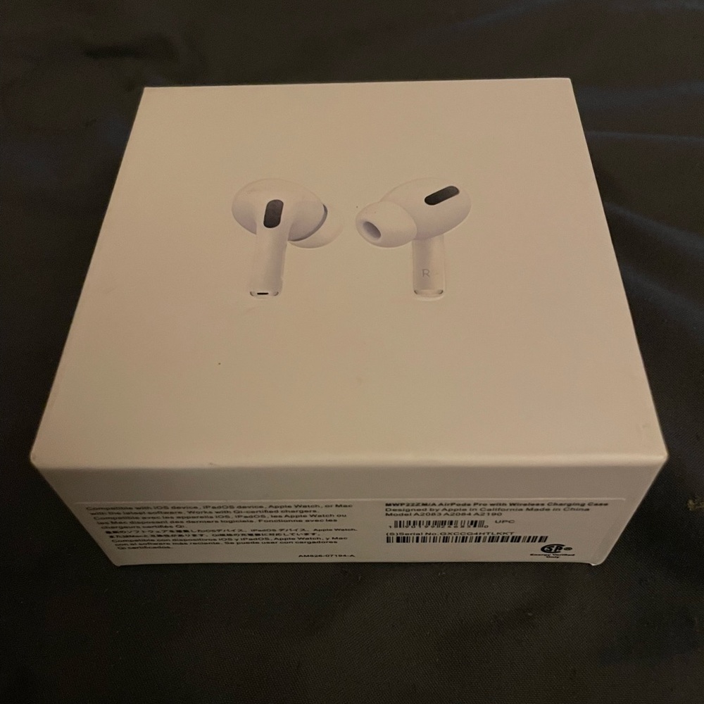 Apple AirPods white